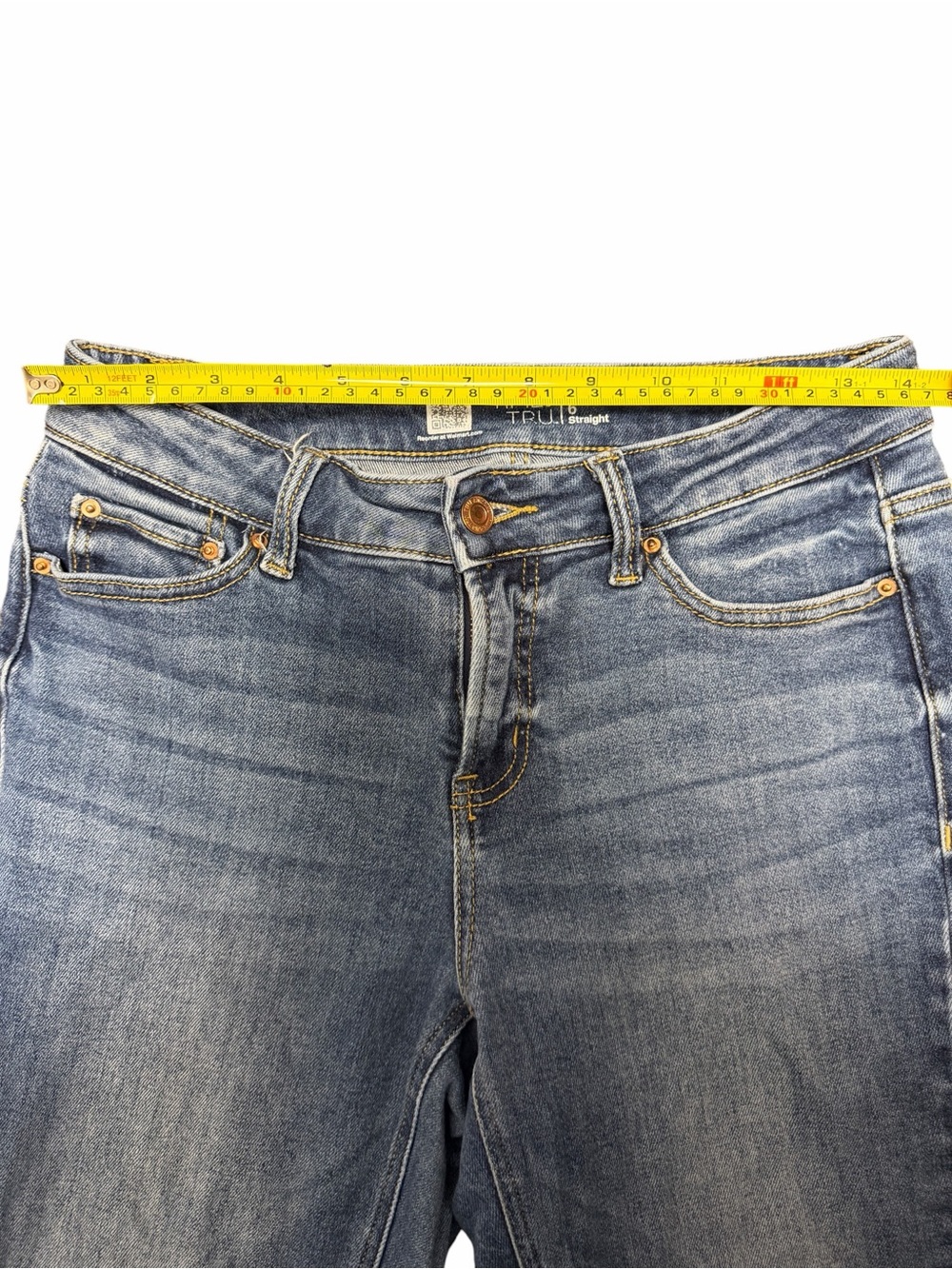 Time and Tru Light Blue Straight-Leg Women's Jeans - Picture 6 of 8